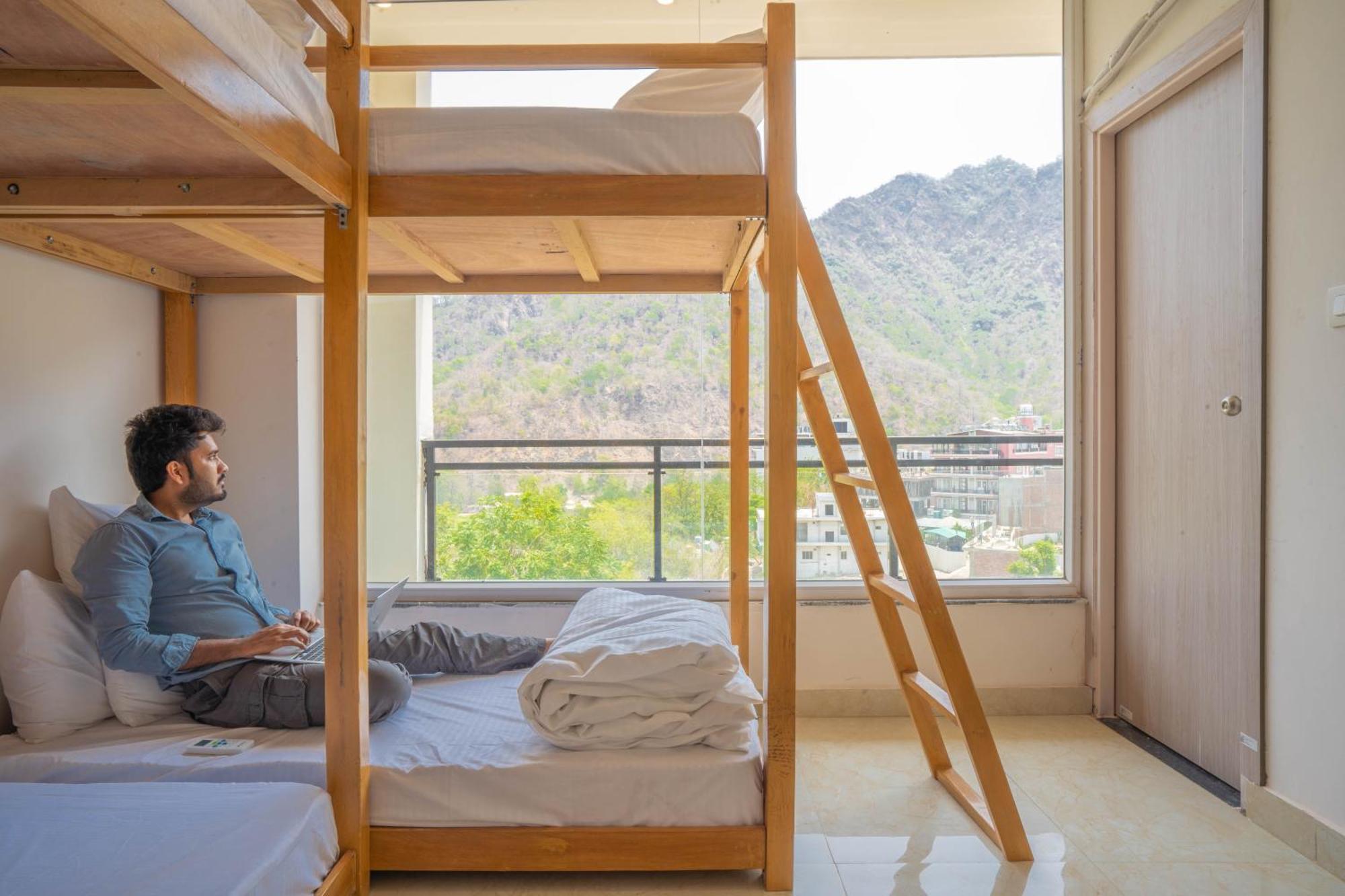 Perfectstayz Alpine Near Laxman Jhula Rishikesh Ngoại thất bức ảnh