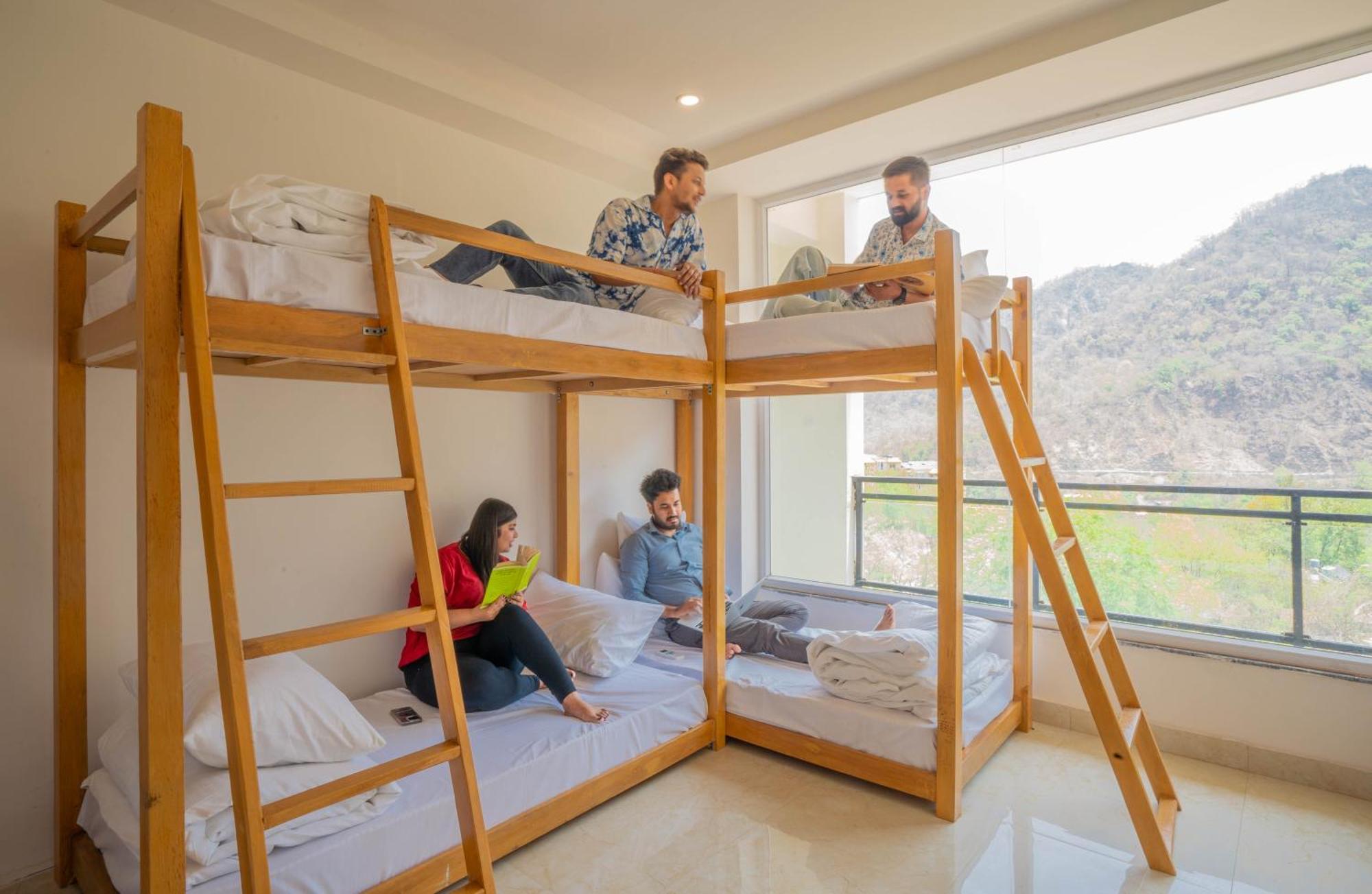 Perfectstayz Alpine Near Laxman Jhula Rishikesh Ngoại thất bức ảnh