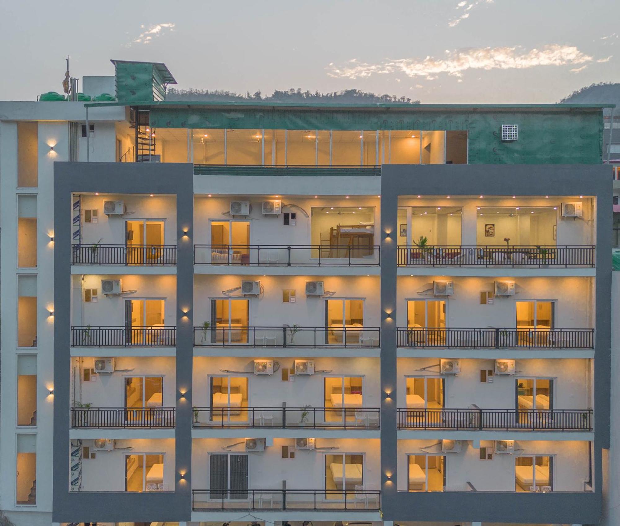 Perfectstayz Alpine Near Laxman Jhula Rishikesh Ngoại thất bức ảnh